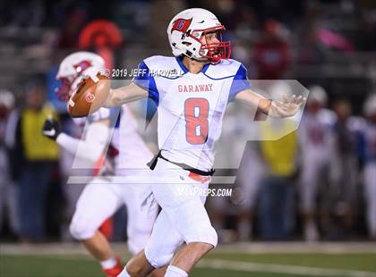 Thumbnail 3 in Manchester vs. Garaway (OHSAA D5 Regional Semifinal) photogallery.