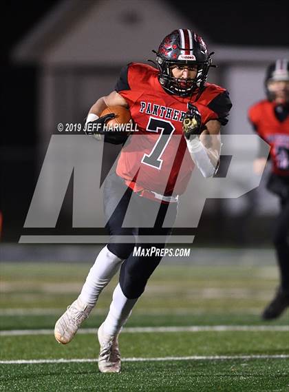 Thumbnail 2 in Manchester vs. Garaway (OHSAA D5 Regional Semifinal) photogallery.