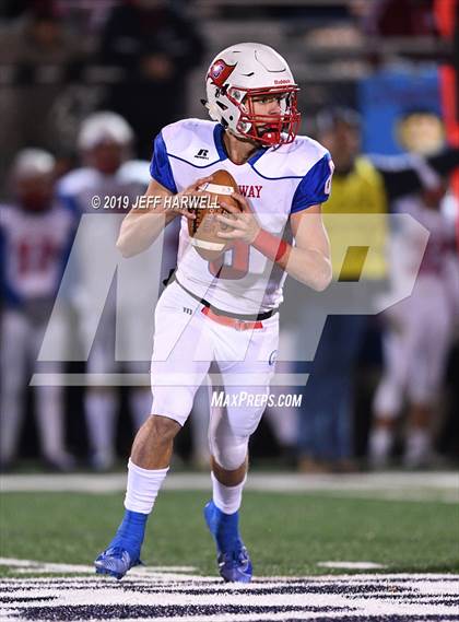 Thumbnail 2 in Manchester vs. Garaway (OHSAA D5 Regional Semifinal) photogallery.
