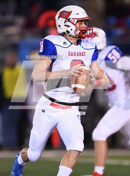 Thumbnail 2 in Manchester vs. Garaway (OHSAA D5 Regional Semifinal) photogallery.