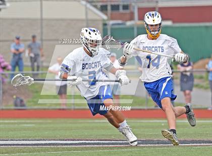 Thumbnail 3 in East Catholic vs. Bacon Academy (CIAC Class S Semifinal) photogallery.