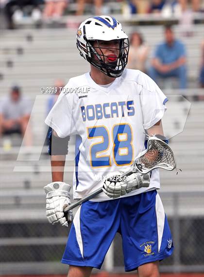 Thumbnail 2 in East Catholic vs. Bacon Academy (CIAC Class S Semifinal) photogallery.
