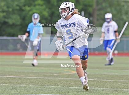 Thumbnail 3 in East Catholic vs. Bacon Academy (CIAC Class S Semifinal) photogallery.