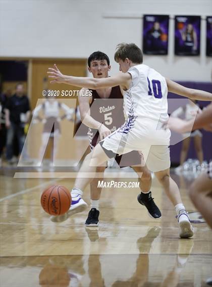 Thumbnail 3 in Vinton County vs Logan photogallery.