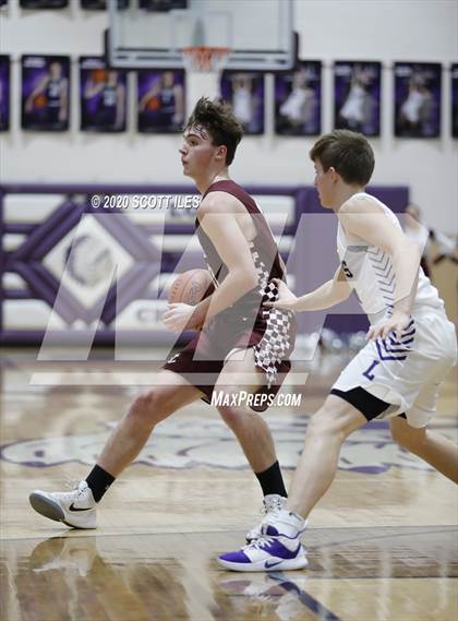 Thumbnail 1 in Vinton County vs Logan photogallery.