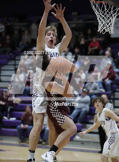 Thumbnail 1 in Vinton County vs Logan photogallery.
