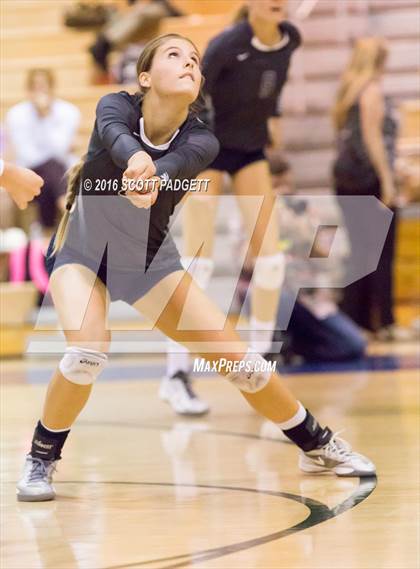 Thumbnail 2 in Great Oak @ Chaparral photogallery.