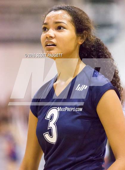 Thumbnail 1 in Great Oak @ Chaparral photogallery.