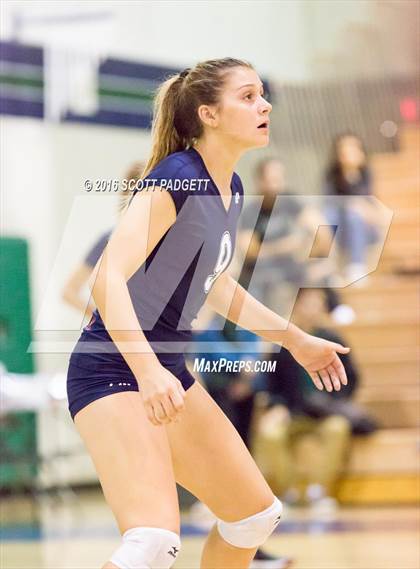 Thumbnail 2 in Great Oak @ Chaparral photogallery.