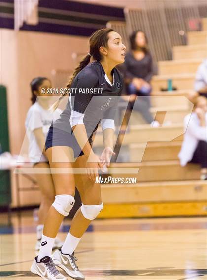 Thumbnail 2 in Great Oak @ Chaparral photogallery.