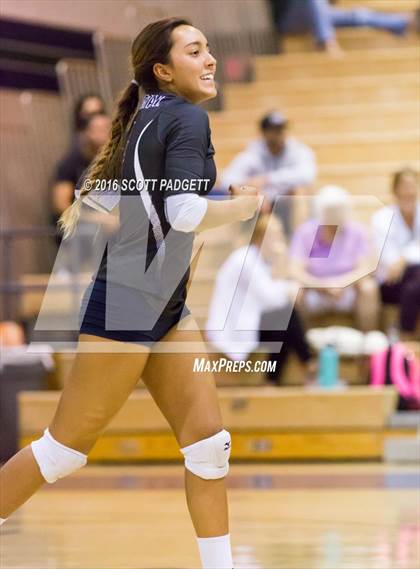 Thumbnail 1 in Great Oak @ Chaparral photogallery.