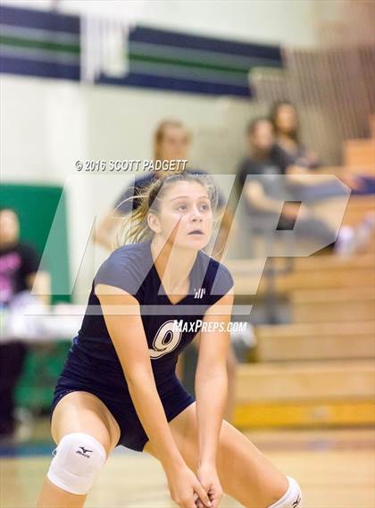 Thumbnail 3 in Great Oak @ Chaparral photogallery.