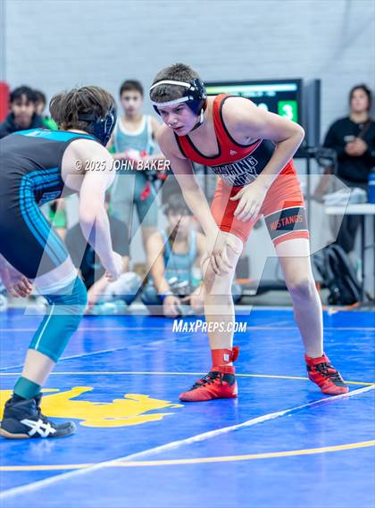 Thumbnail 1 in Lovelock Mustangs Tournament (120lbs) photogallery.