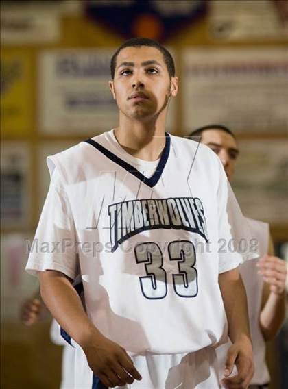 Thumbnail 2 in Clovis East vs East Bakersfield (Modesto Christian Classic)  photogallery.