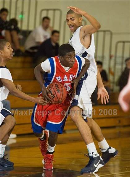 Thumbnail 2 in Clovis East vs East Bakersfield (Modesto Christian Classic)  photogallery.