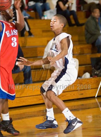 Thumbnail 1 in Clovis East vs East Bakersfield (Modesto Christian Classic)  photogallery.