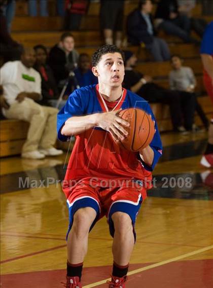 Thumbnail 1 in Clovis East vs East Bakersfield (Modesto Christian Classic)  photogallery.