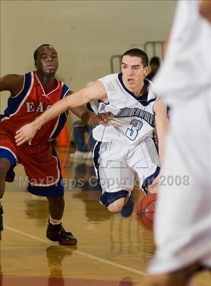 Thumbnail 3 in Clovis East vs East Bakersfield (Modesto Christian Classic)  photogallery.