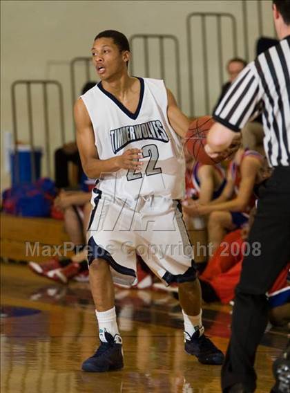 Thumbnail 2 in Clovis East vs East Bakersfield (Modesto Christian Classic)  photogallery.