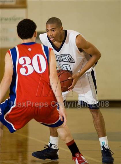 Thumbnail 1 in Clovis East vs East Bakersfield (Modesto Christian Classic)  photogallery.