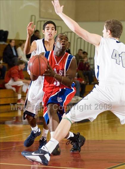 Thumbnail 1 in Clovis East vs East Bakersfield (Modesto Christian Classic)  photogallery.