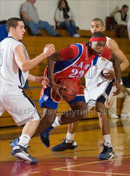 Thumbnail 1 in Clovis East vs East Bakersfield (Modesto Christian Classic)  photogallery.