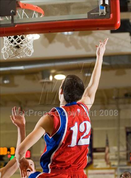 Thumbnail 2 in Clovis East vs East Bakersfield (Modesto Christian Classic)  photogallery.