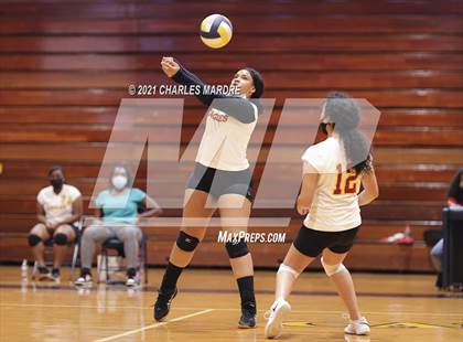 Thumbnail 1 in Douglas Byrd @ Cape Fear photogallery.