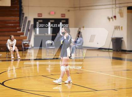Thumbnail 2 in Douglas Byrd @ Cape Fear photogallery.