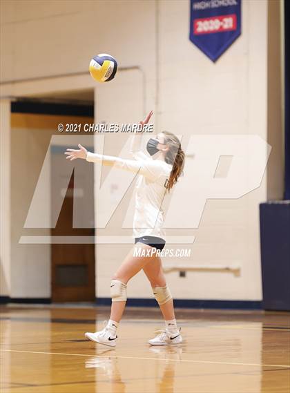 Thumbnail 1 in Douglas Byrd @ Cape Fear photogallery.