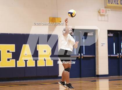 Thumbnail 1 in Douglas Byrd @ Cape Fear photogallery.