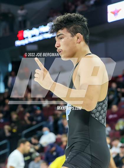 Thumbnail 3 in CIF State Championships (Boy's Semifinals) photogallery.