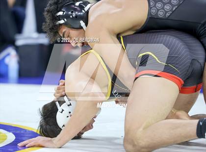 Thumbnail 1 in CIF State Championships (Boy's Semifinals) photogallery.