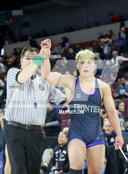 Thumbnail 1 in CIF State Championships (Boy's Semifinals) photogallery.