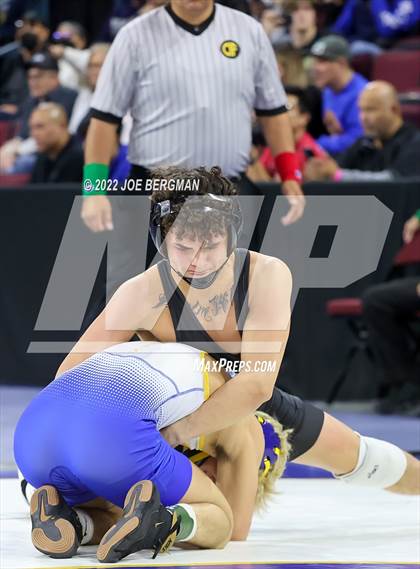 Thumbnail 2 in CIF State Championships (Boy's Semifinals) photogallery.