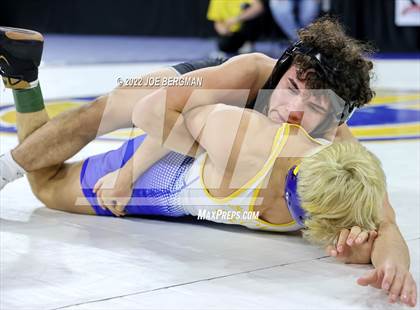 Thumbnail 1 in CIF State Championships (Boy's Semifinals) photogallery.