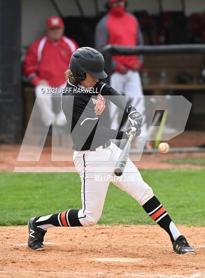 Thumbnail 3 in Mentor @ Hoover photogallery.