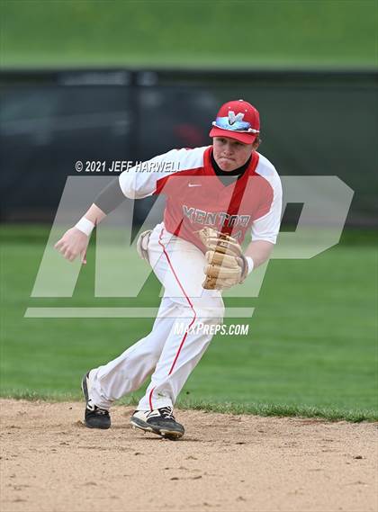Thumbnail 2 in Mentor @ Hoover photogallery.