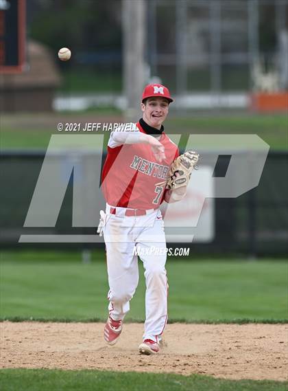 Thumbnail 1 in Mentor @ Hoover photogallery.