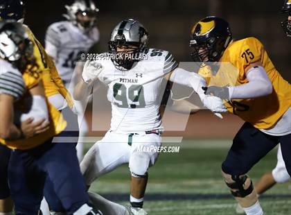 Thumbnail 2 in Pitman @ Oak Ridge photogallery.