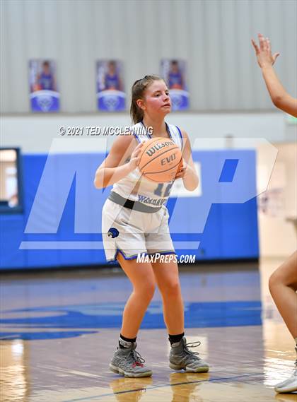 Thumbnail 2 in Wonderview vs Mt. Vernon-Enola (AAA 1A Semi Final Regional) photogallery.