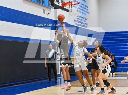 Thumbnail 1 in Westside vs. Sam Rayburn (McDonald's Texas Invitational) photogallery.