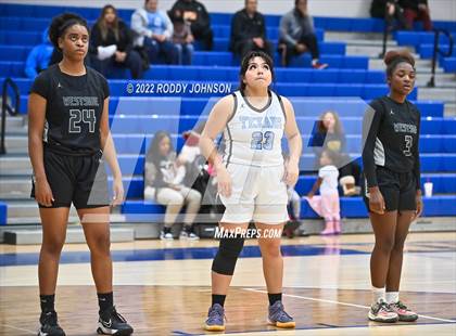 Thumbnail 1 in Westside vs. Sam Rayburn (McDonald's Texas Invitational) photogallery.