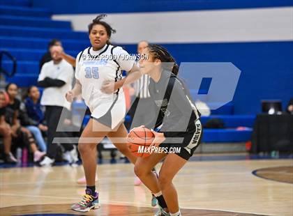 Thumbnail 2 in Westside vs. Sam Rayburn (McDonald's Texas Invitational) photogallery.