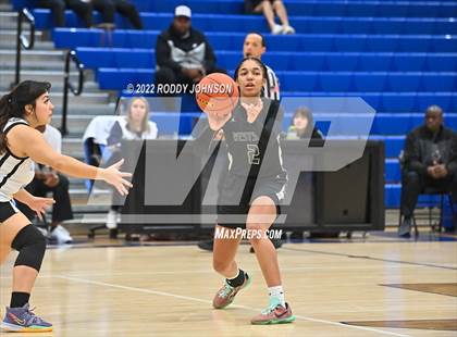 Thumbnail 2 in Westside vs. Sam Rayburn (McDonald's Texas Invitational) photogallery.
