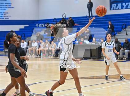 Thumbnail 3 in Westside vs. Sam Rayburn (McDonald's Texas Invitational) photogallery.