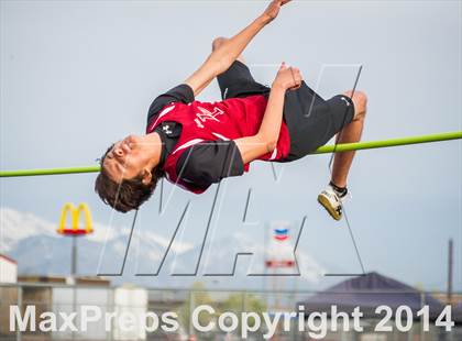 Thumbnail 1 in Utah County Invitational (Boys) photogallery.