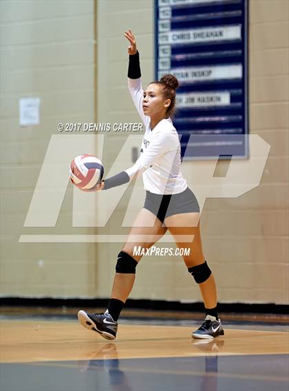 Thumbnail 2 in Hillgrove vs. Pope (Tri Match) photogallery.