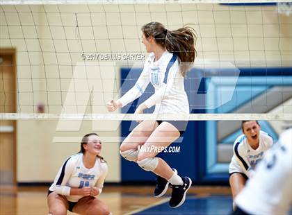 Thumbnail 1 in Hillgrove vs. Pope (Tri Match) photogallery.