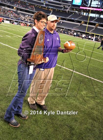 Thumbnail 1 in Canadian vs. Mason (UIL 2A Division 1 Final) photogallery.